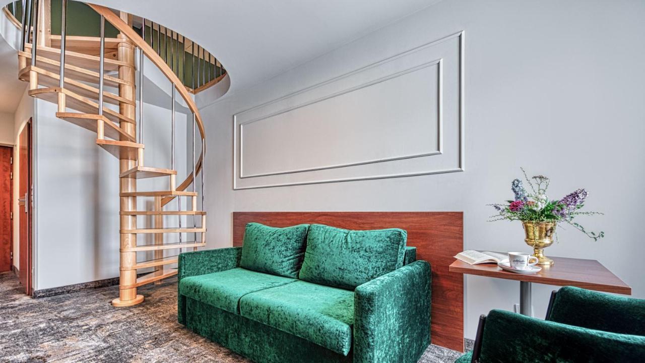 St Lukas Medical & Spa Swieradow-Zdroj Ngoại thất bức ảnh