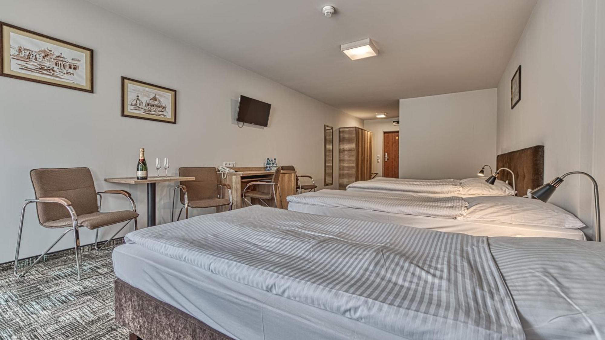 St Lukas Medical & Spa Swieradow-Zdroj Ngoại thất bức ảnh
